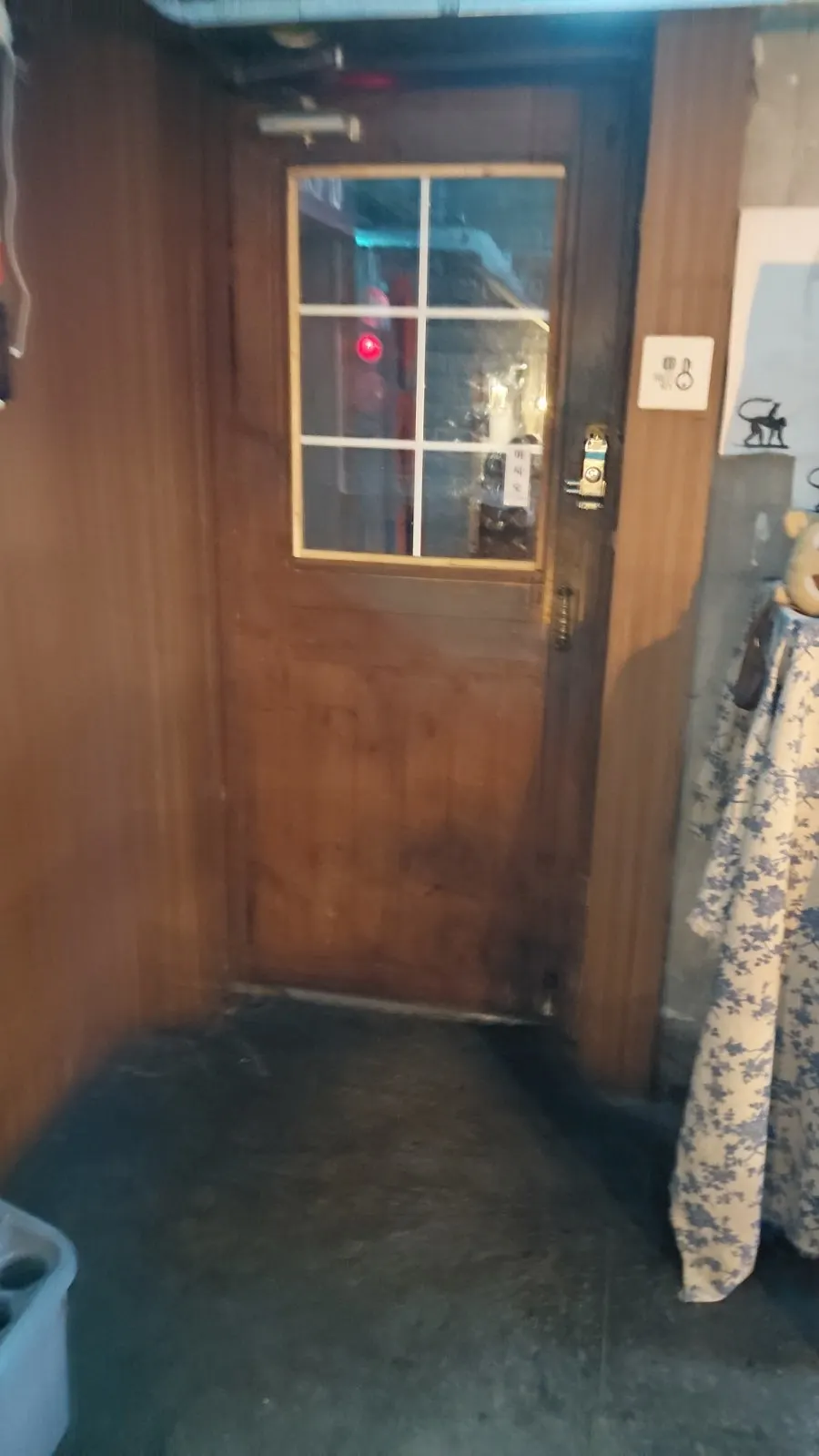 Inside Jojomomo, a Korean cooking bar