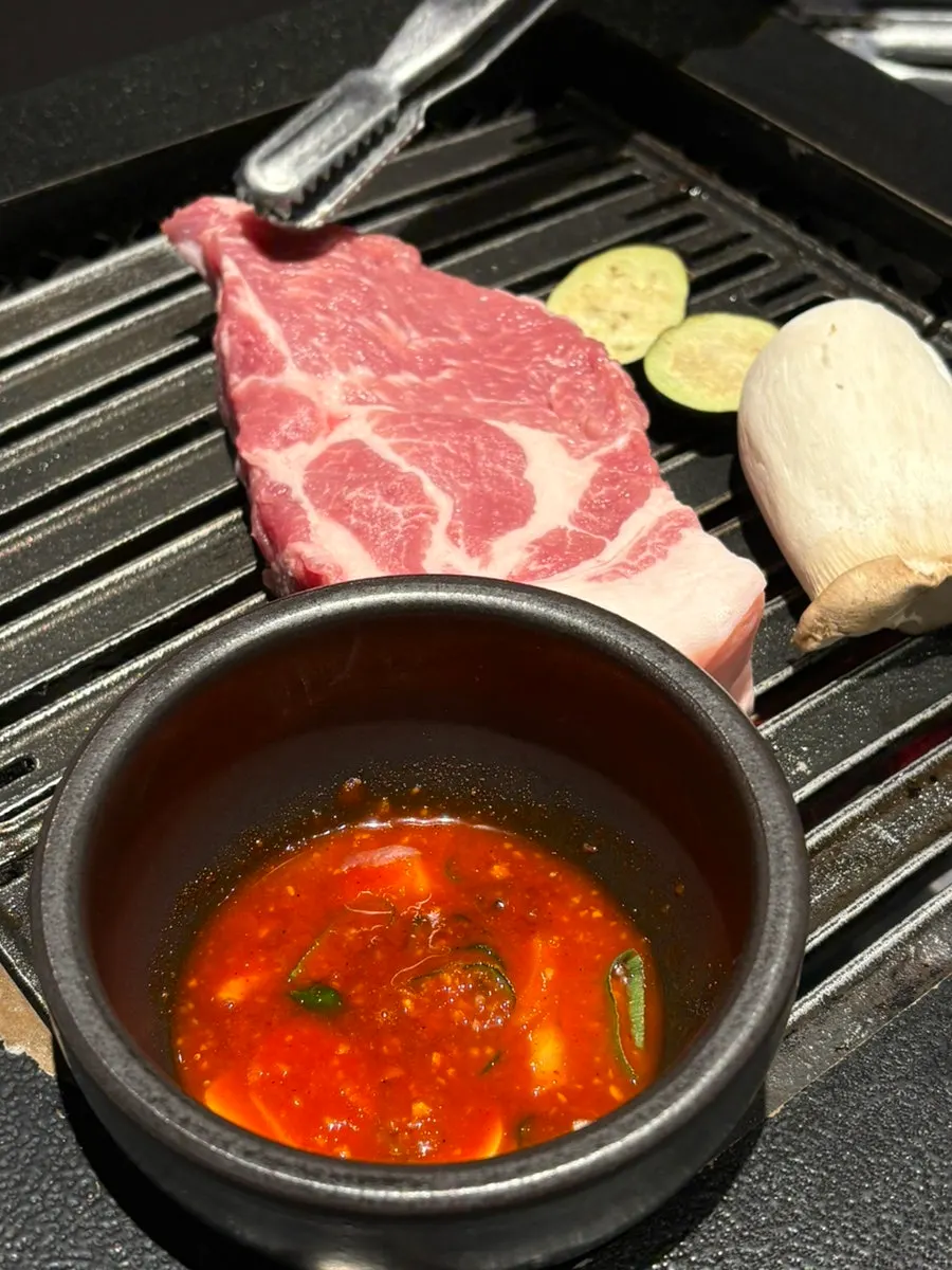 Momen setelah makan di Hongkyojip Jamsil