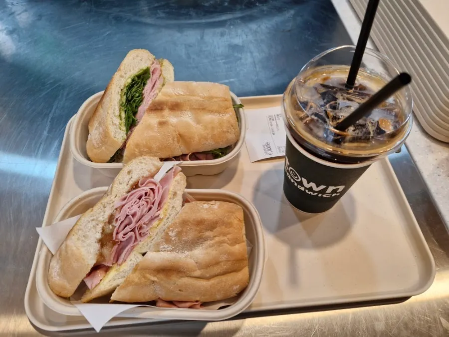 Visiting Town Sandwich in Jamsil