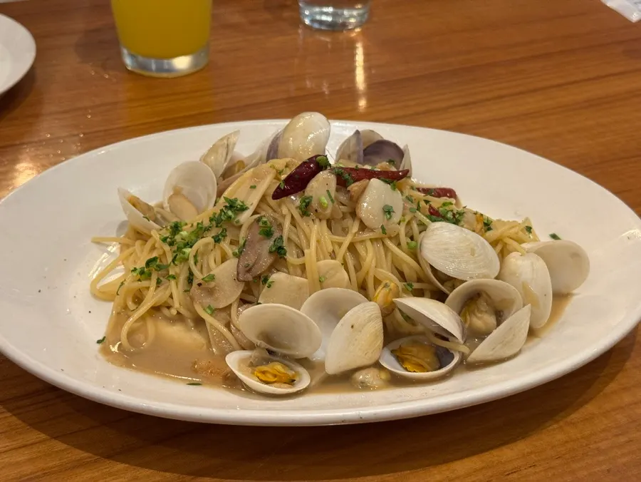 Vongole aglio e olio pasta