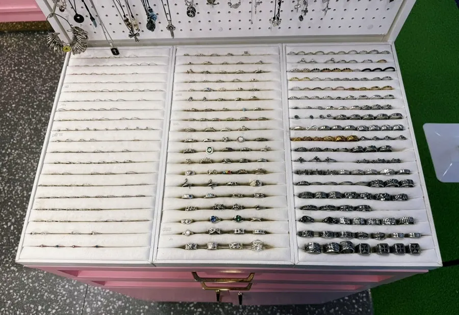 Various piercing designs at Simkung Piercing