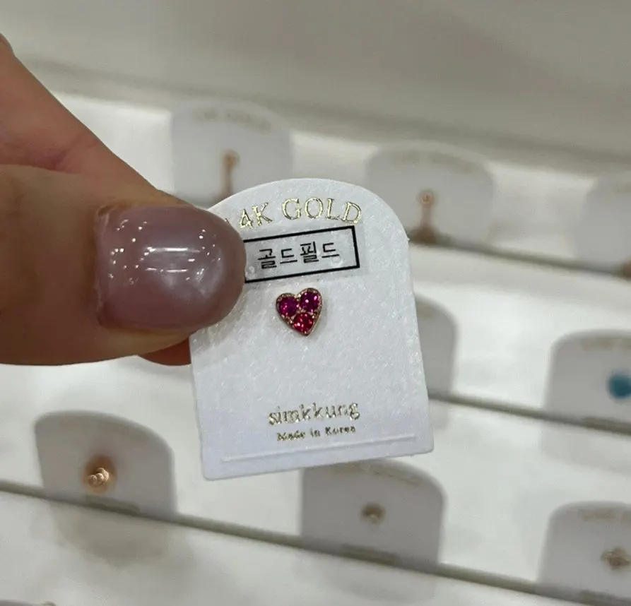 14k line display including drop designs