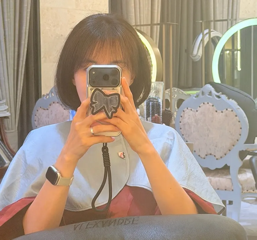 드라이 마무리 후 자연스러운 헤어 컬러