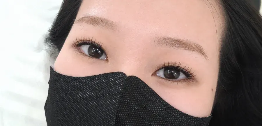 속눈썹 연장 전후 비교 컷
