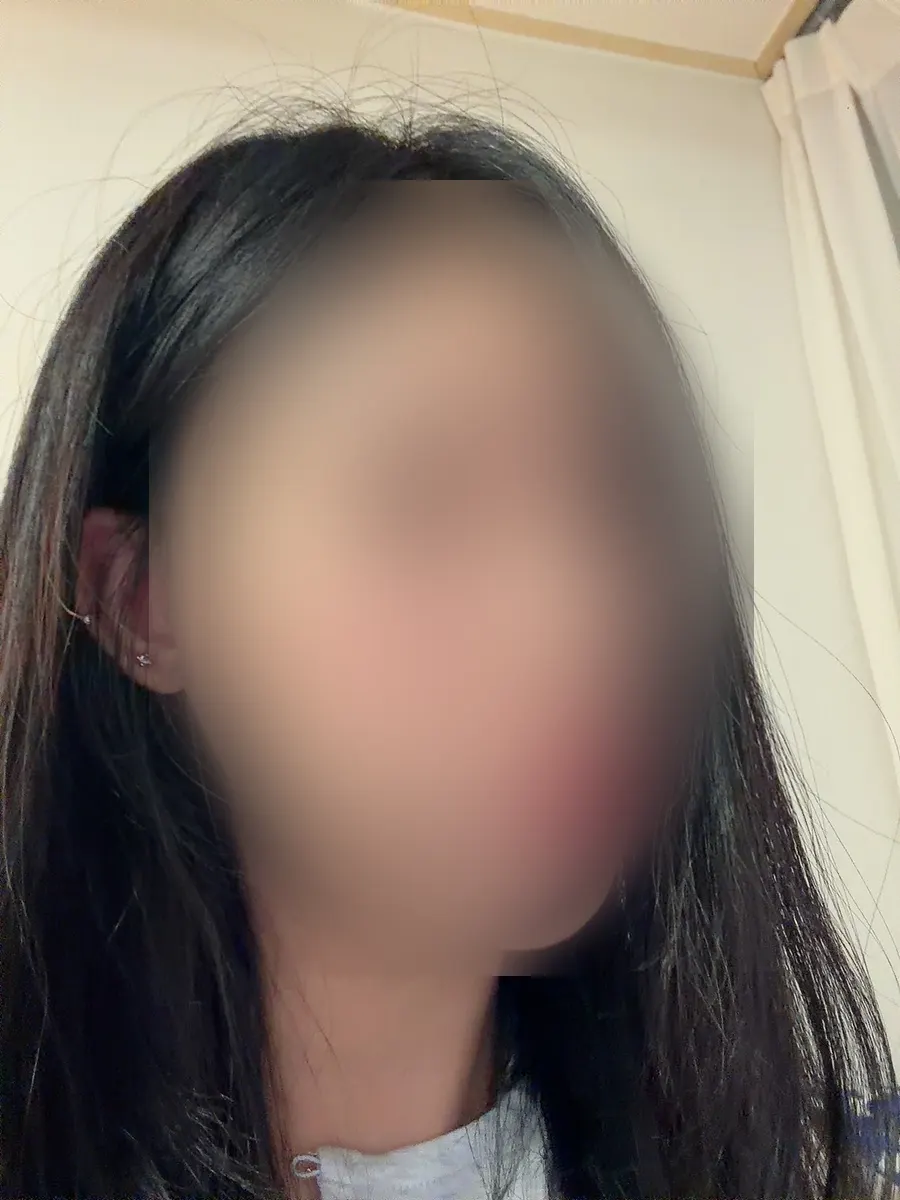 Eyelash extensions still looking defined with no makeup