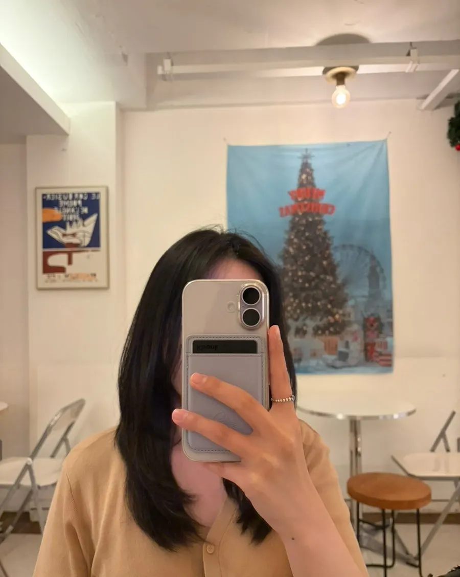 Final hairstyle after the blow-dry