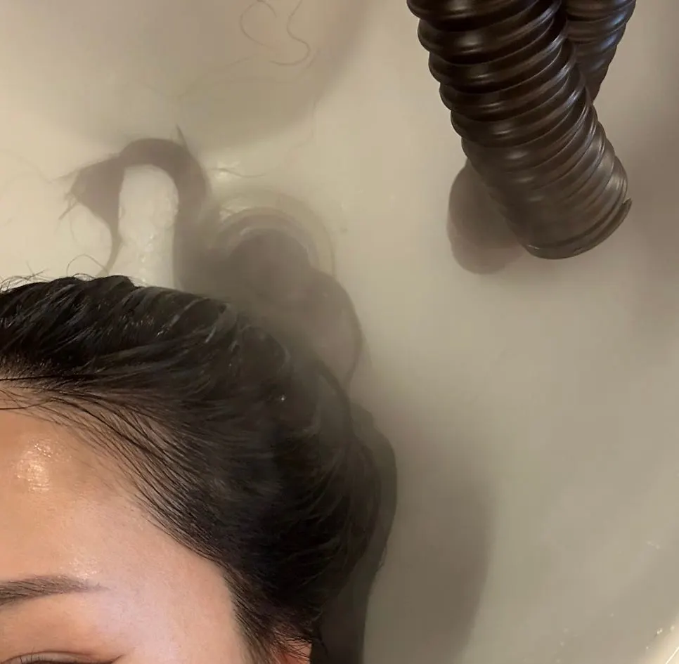 Steam step helping the clinic treatment absorb into the hair