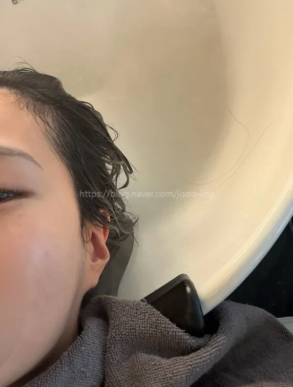 안마의자가 있는 샴푸실