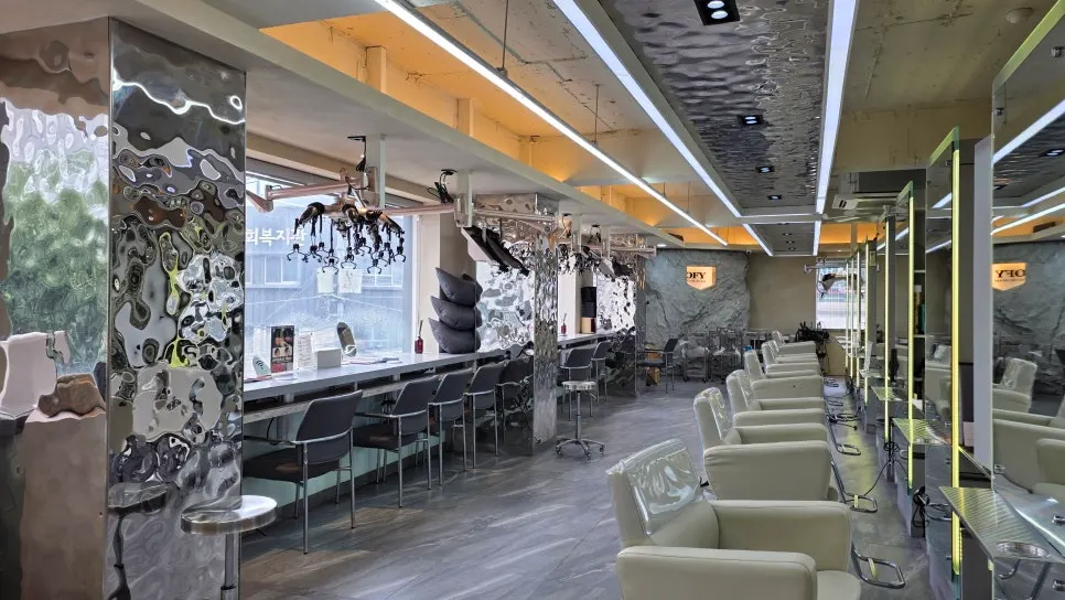 Lit mirrors and treatment seats