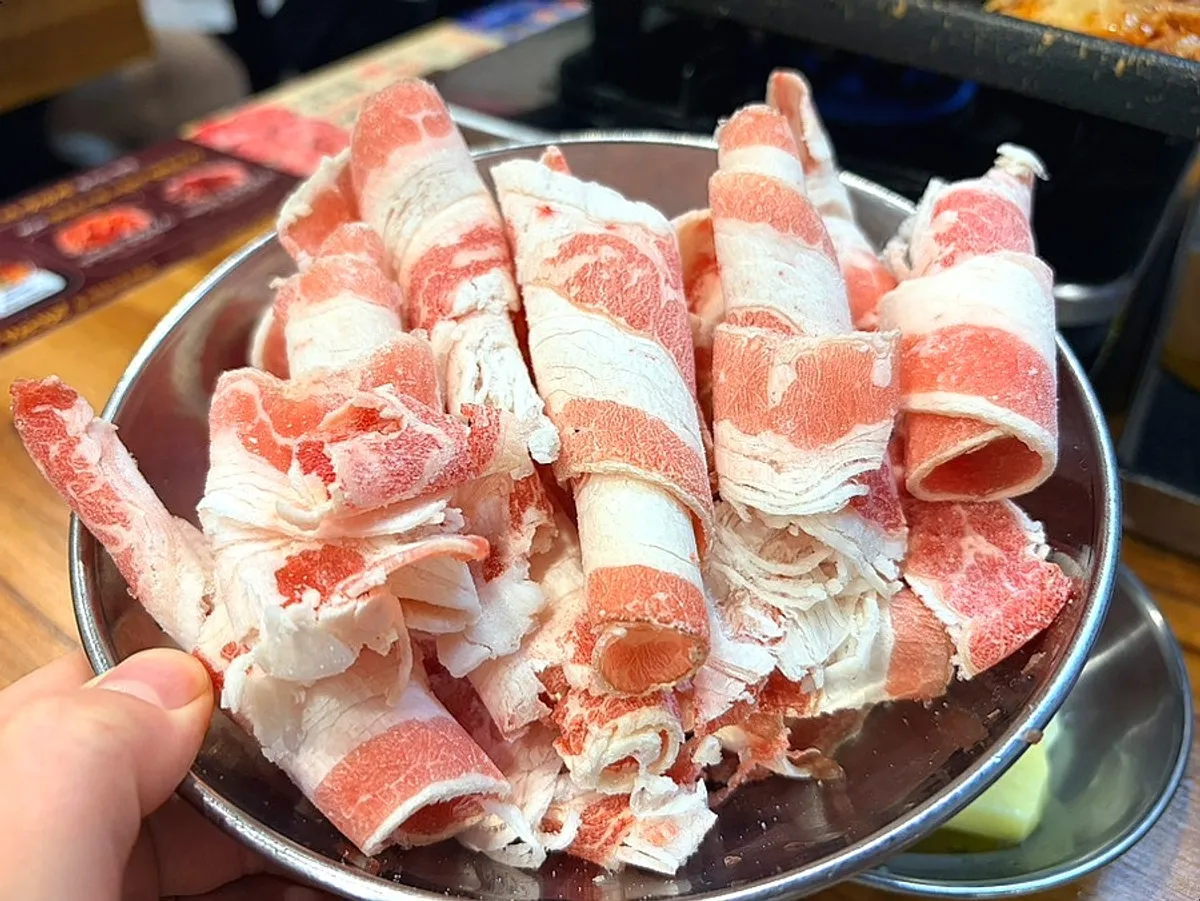 ムハンパルドデパ蚕室セネ店の大幅サムギョプサル焼き一皿