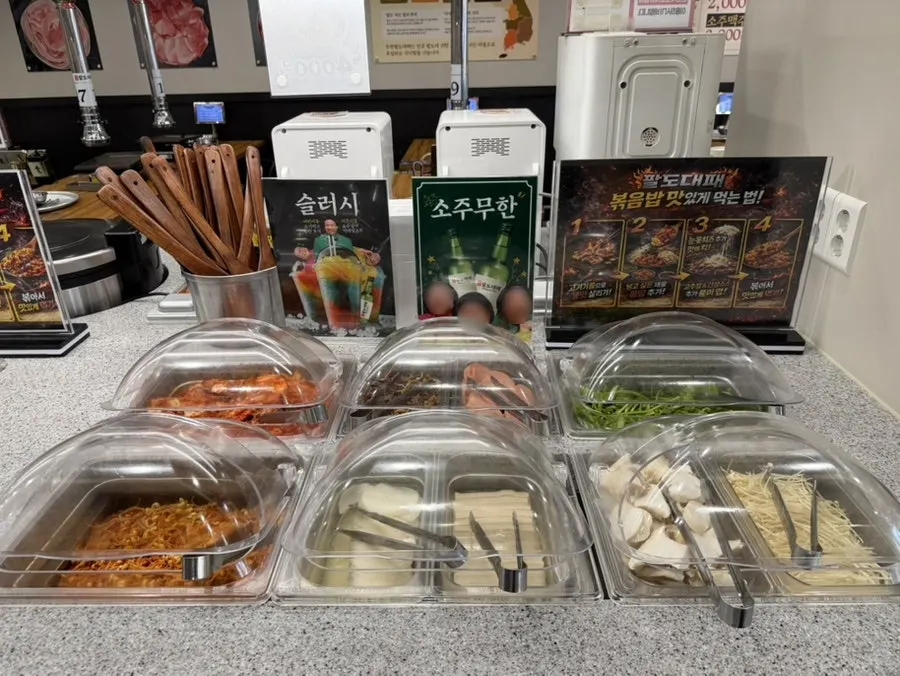 Self-serve bar with ingredients ready to grill