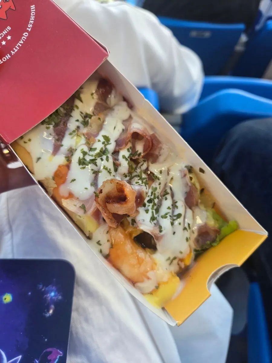 The Ippeun Yeou hot dog pulled out during extra innings
