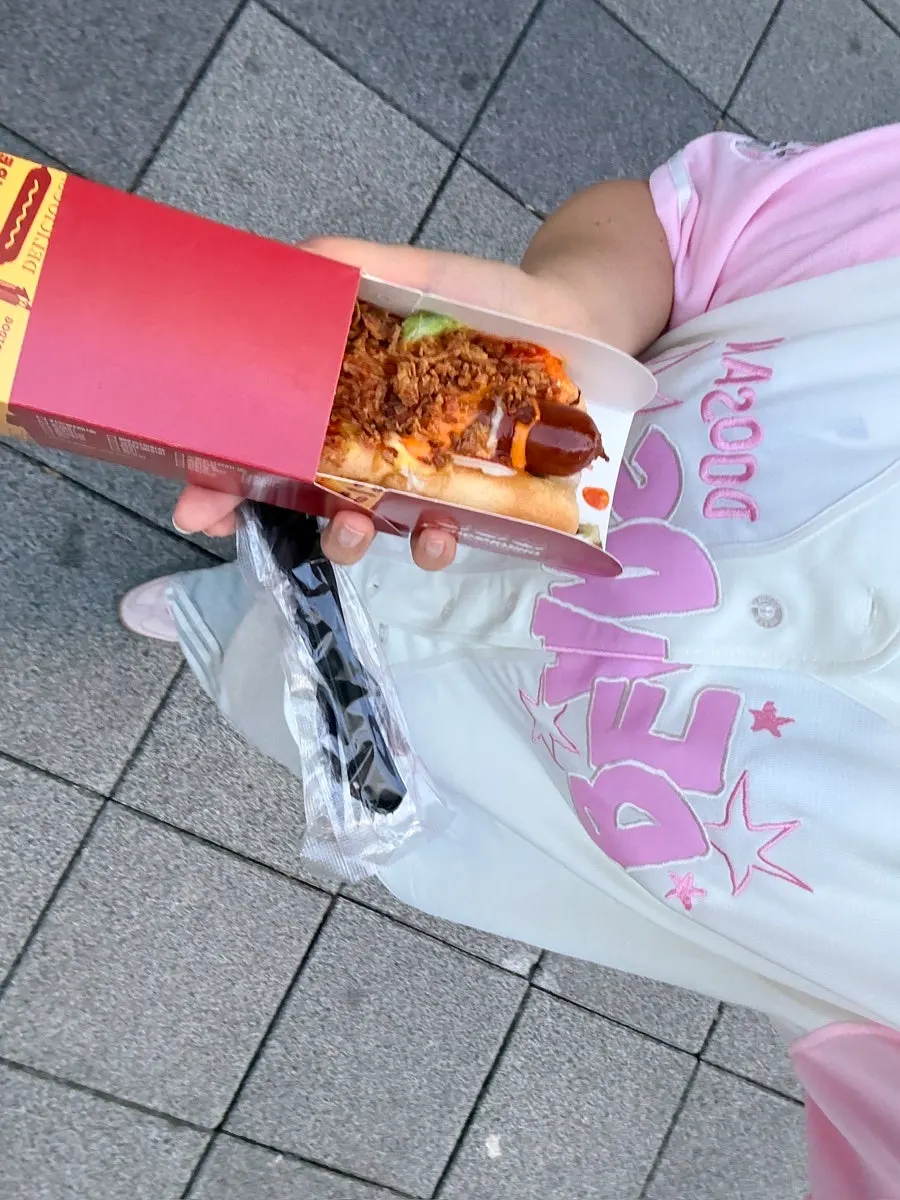 마요 소스가 올라간 크림새우 클로즈업