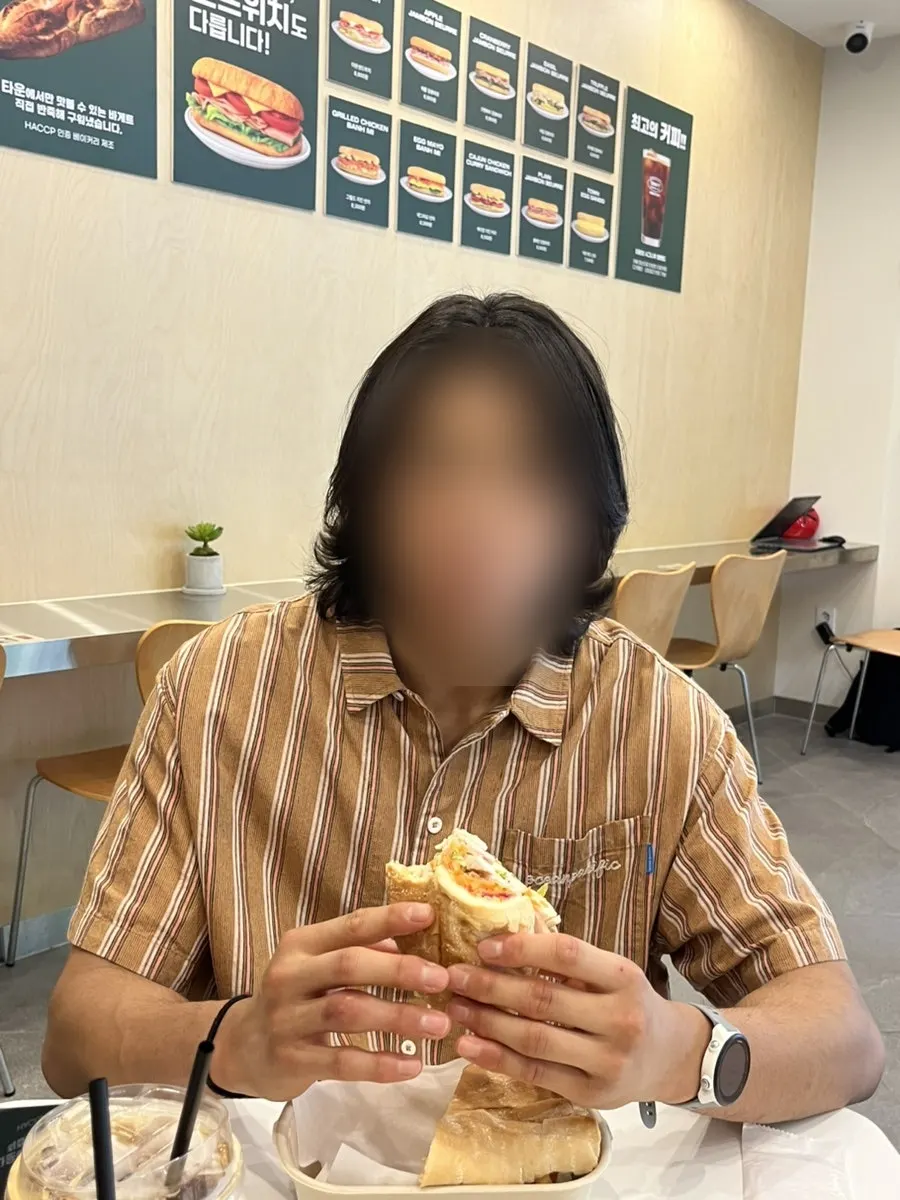 Spicy Cajun Chicken Curry sandwich