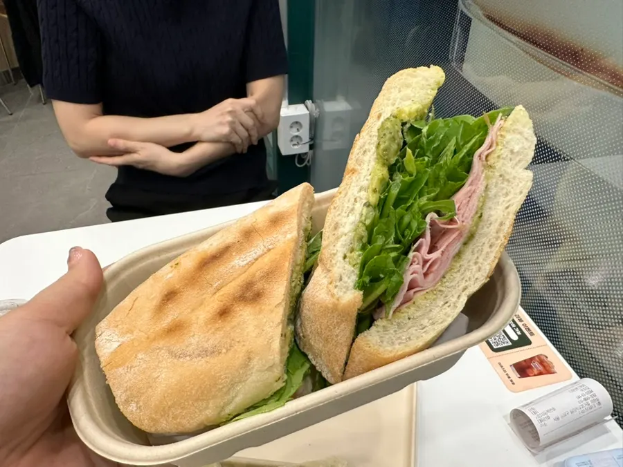 Basil jambon-beurre sandwich made with baguette