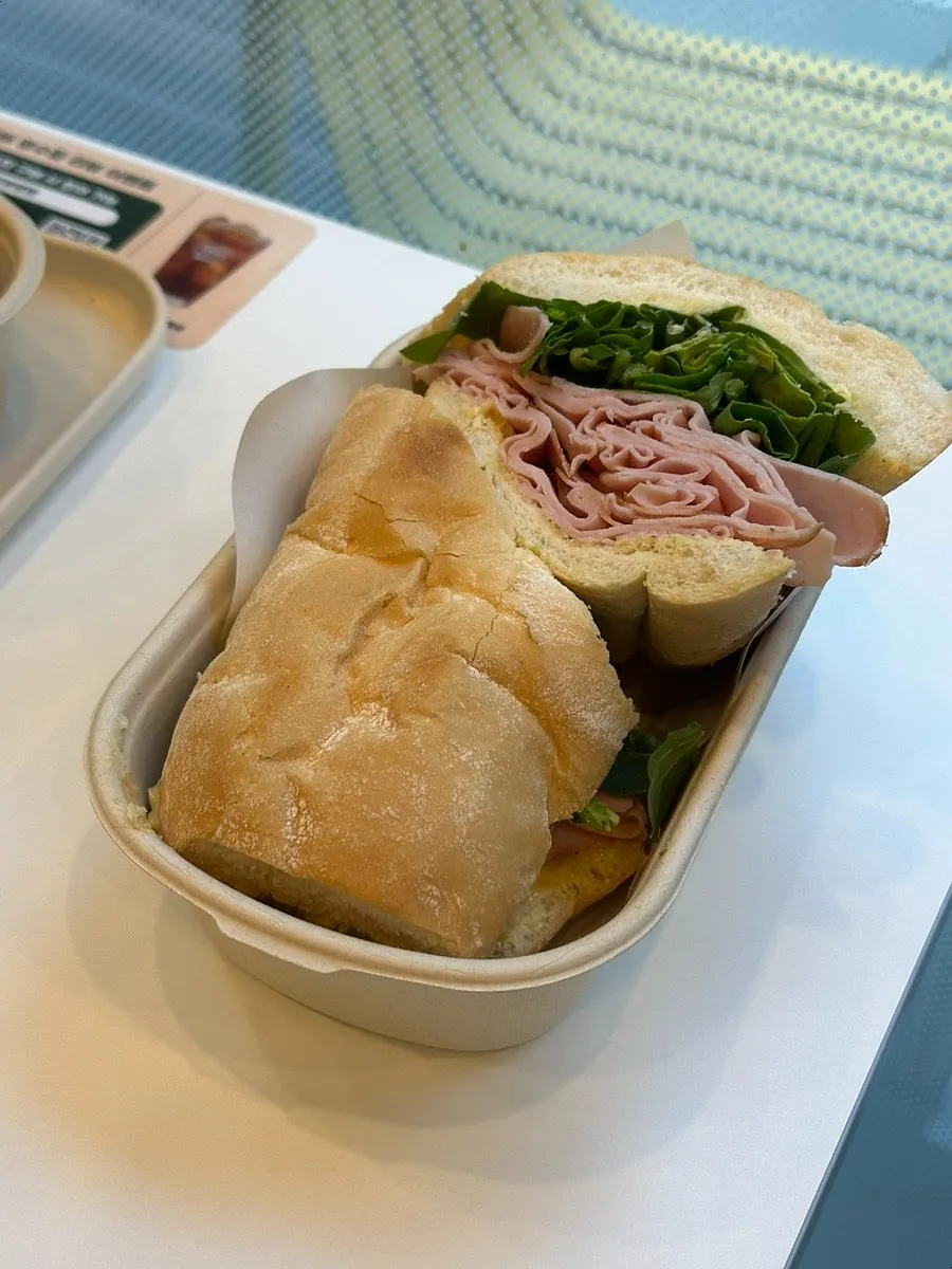 Truffle jambon-beurre set with coffee