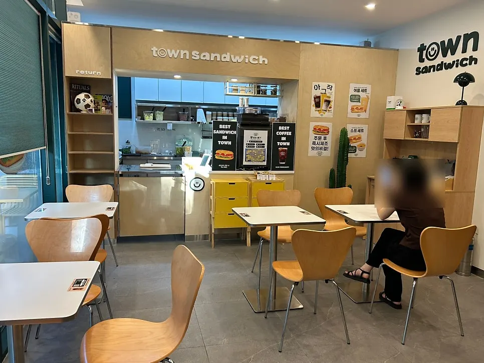 Simple, clean interior of Town Sandwich Jamsil Branch