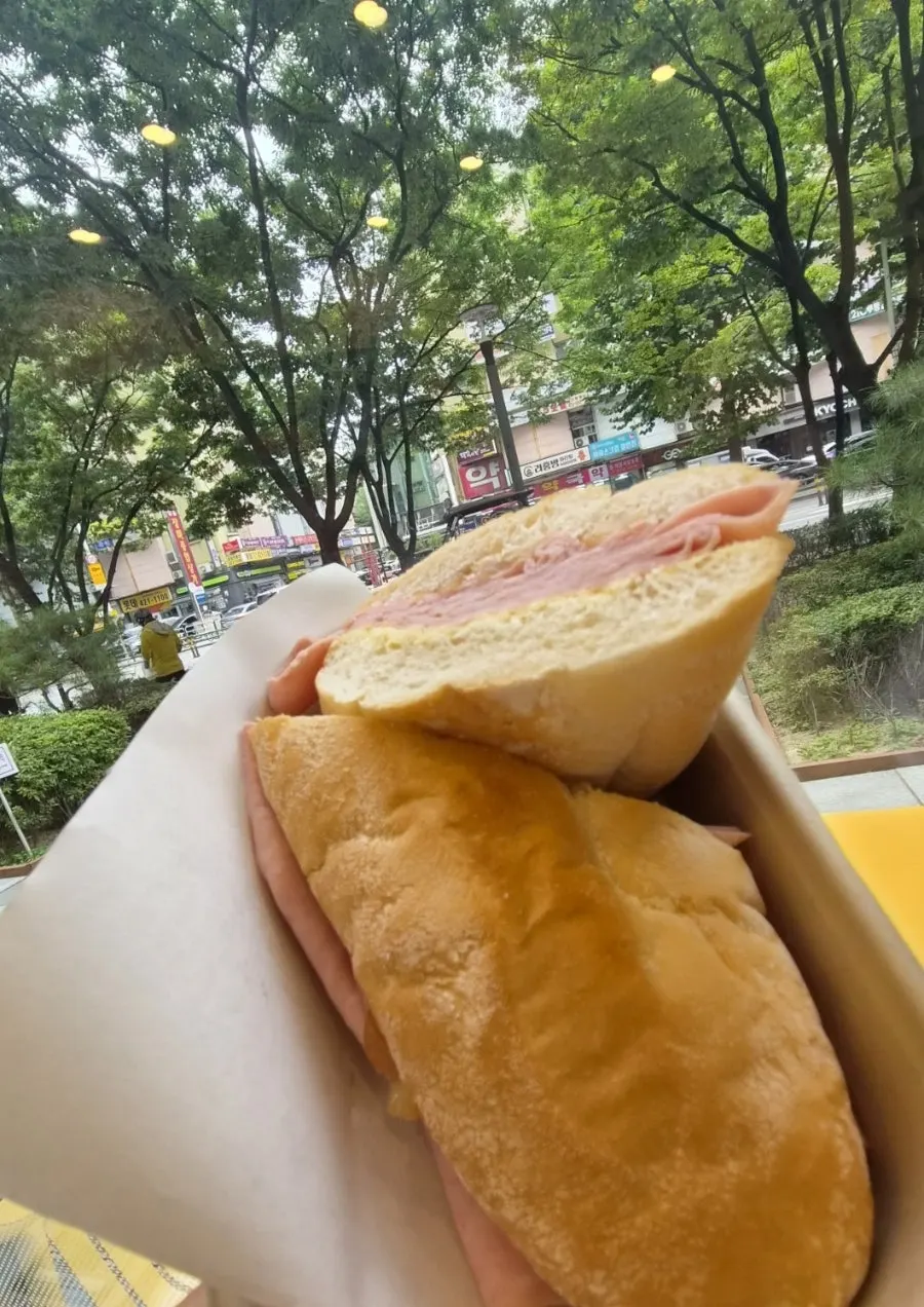 잠봉과 사과조림 애플잠봉샌드위치