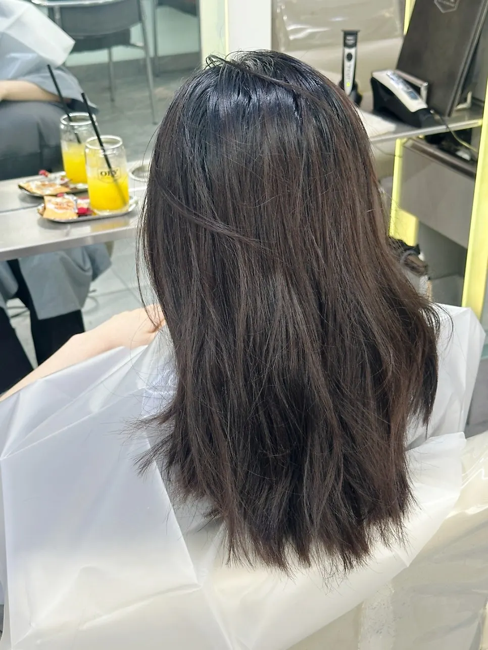 Uneven red-dyed hair before the new semester