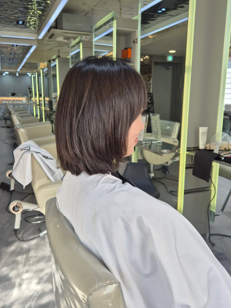Bob hair condition before the salon visit