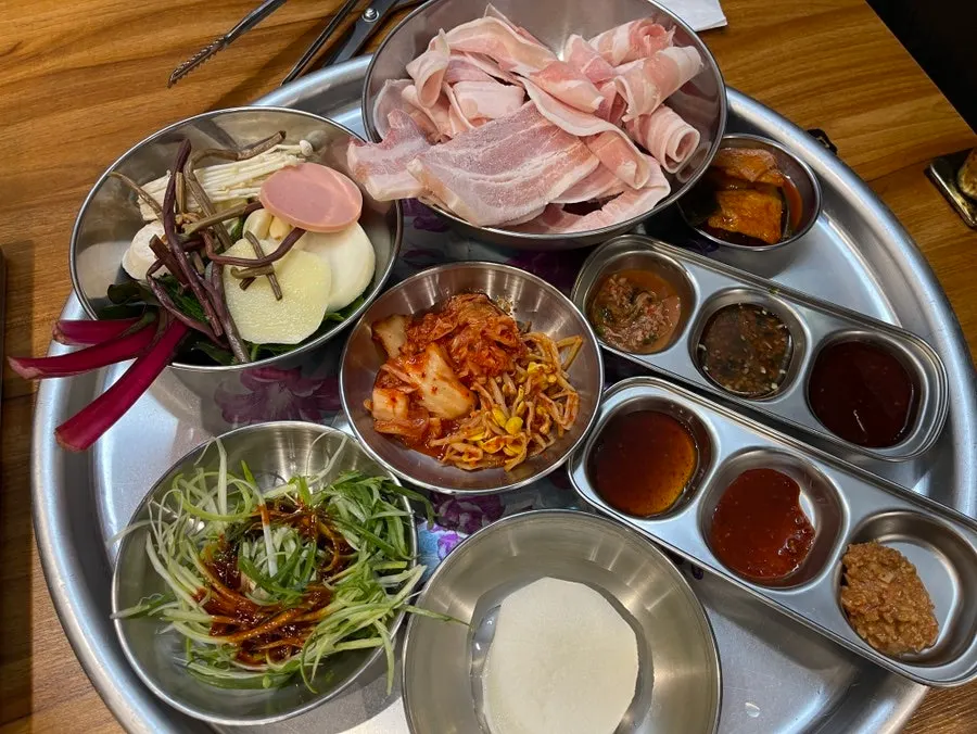 End of the meal at Muhan Paldo Daepae Jamsilsaenae Branch