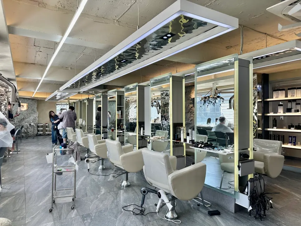 Interior of Only For You Jamsilsaenae Branch