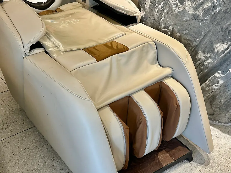 Hair clinic treatment in a massage-chair shampoo room