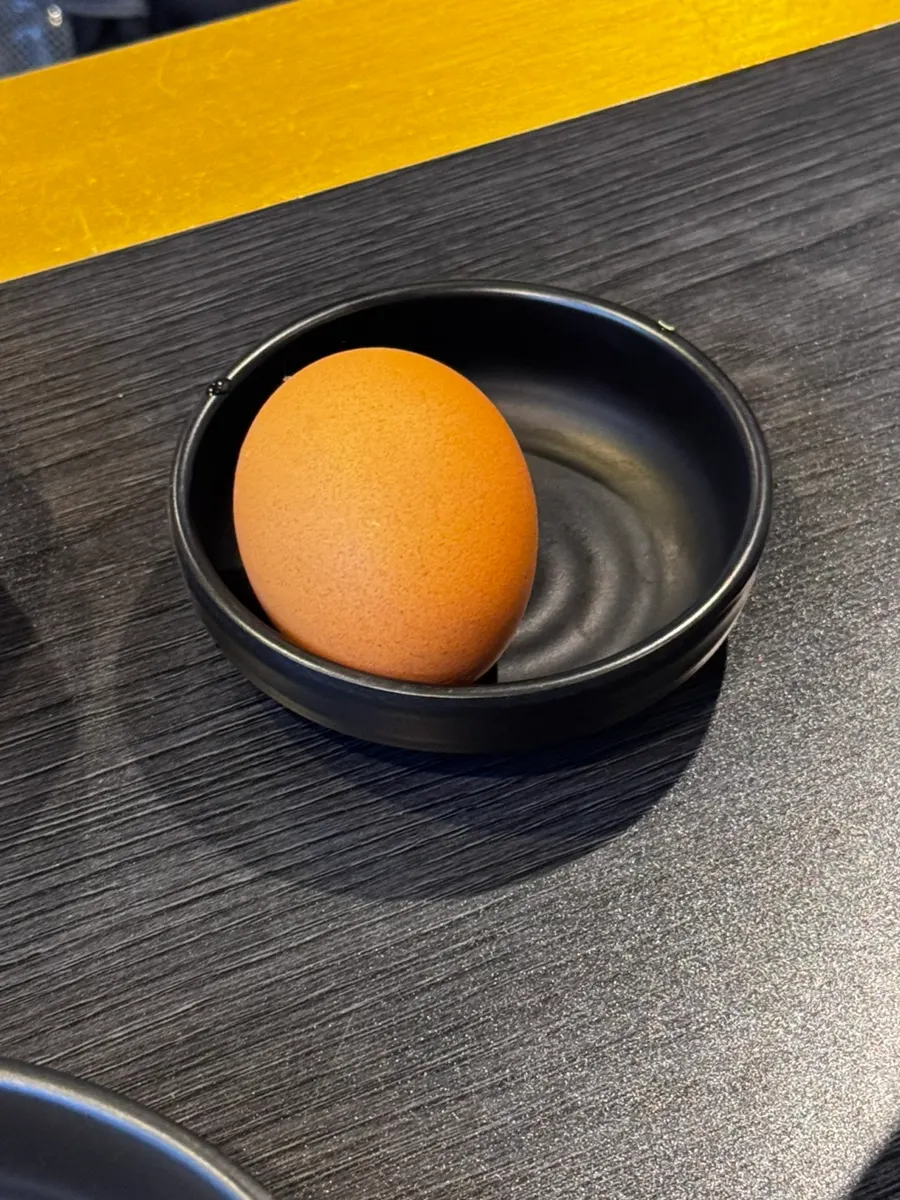 반반족발 세트의 떡만두국 구성