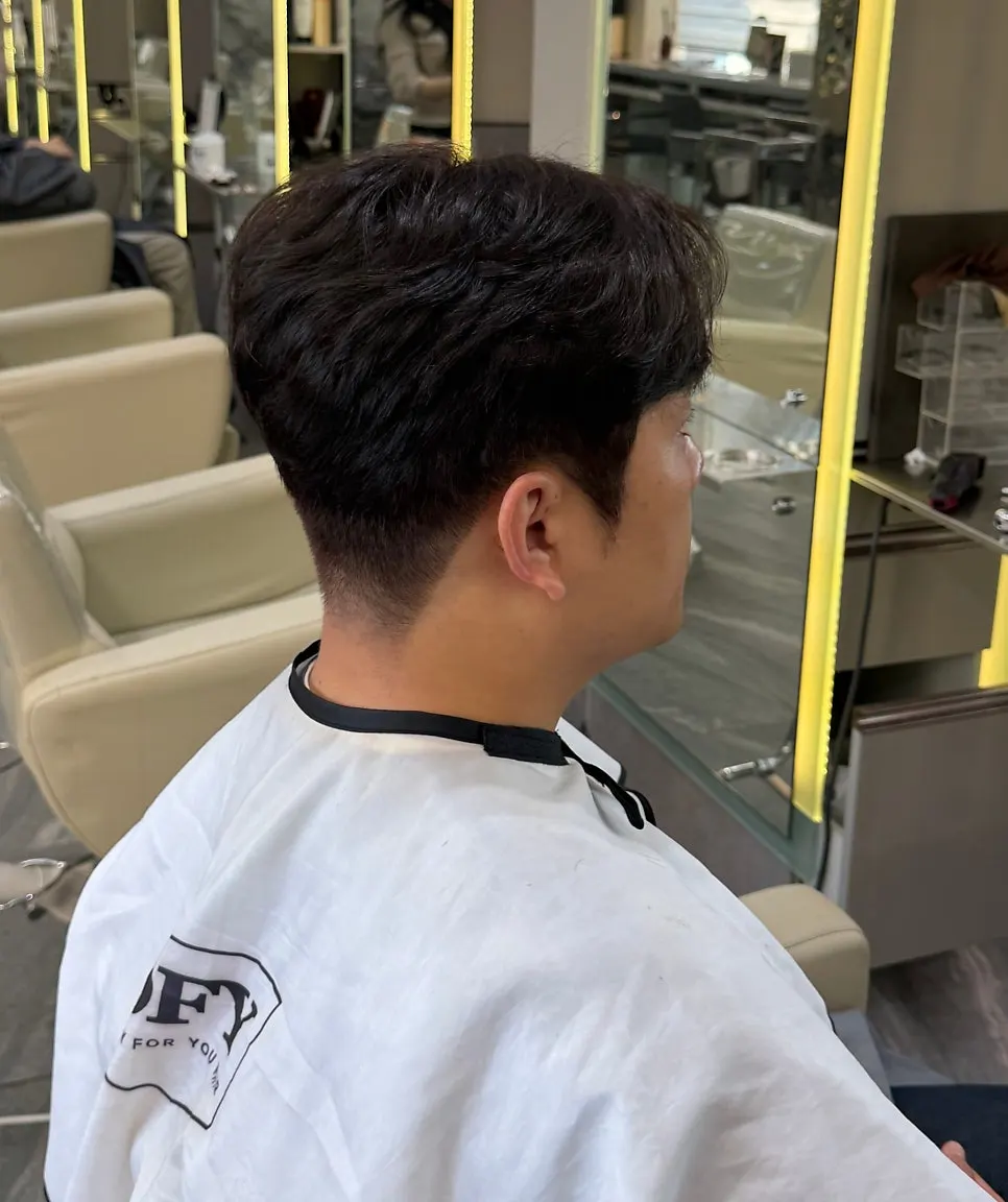 Finished men's hairstyle after the treatment