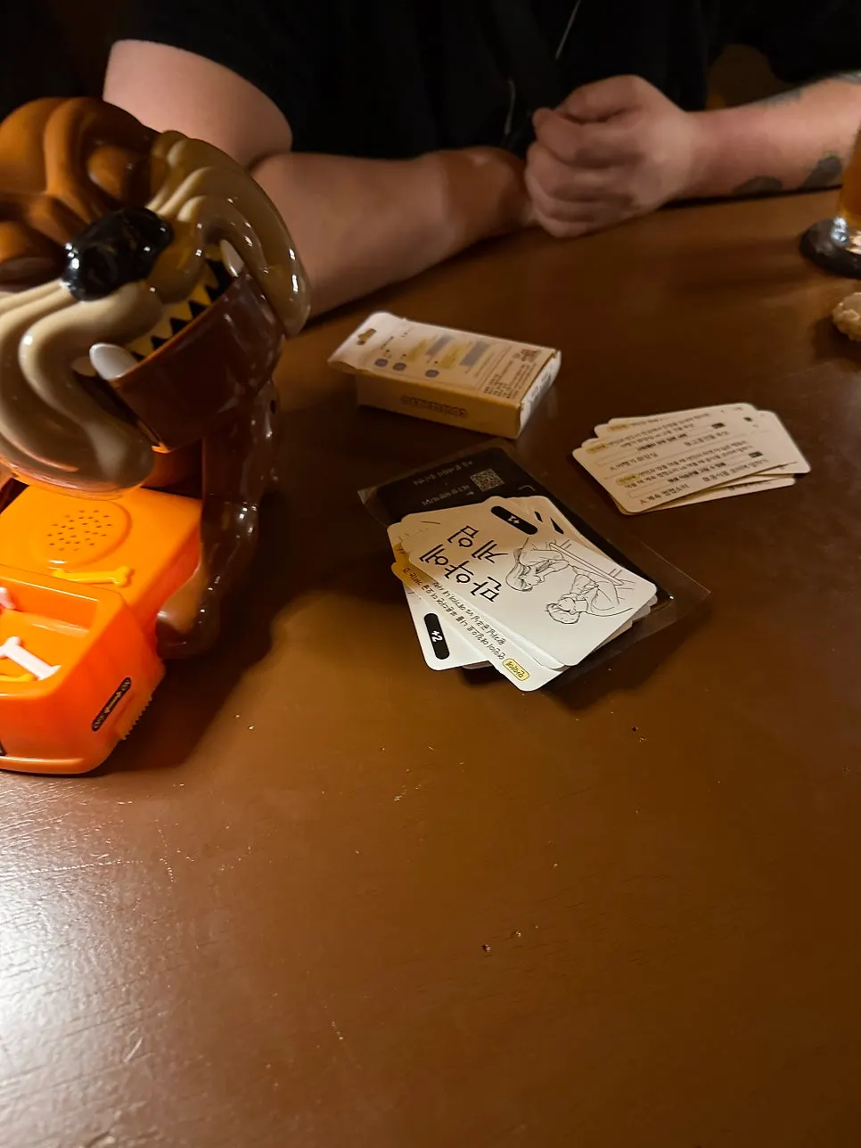 Jun Bug cocktail and bar table