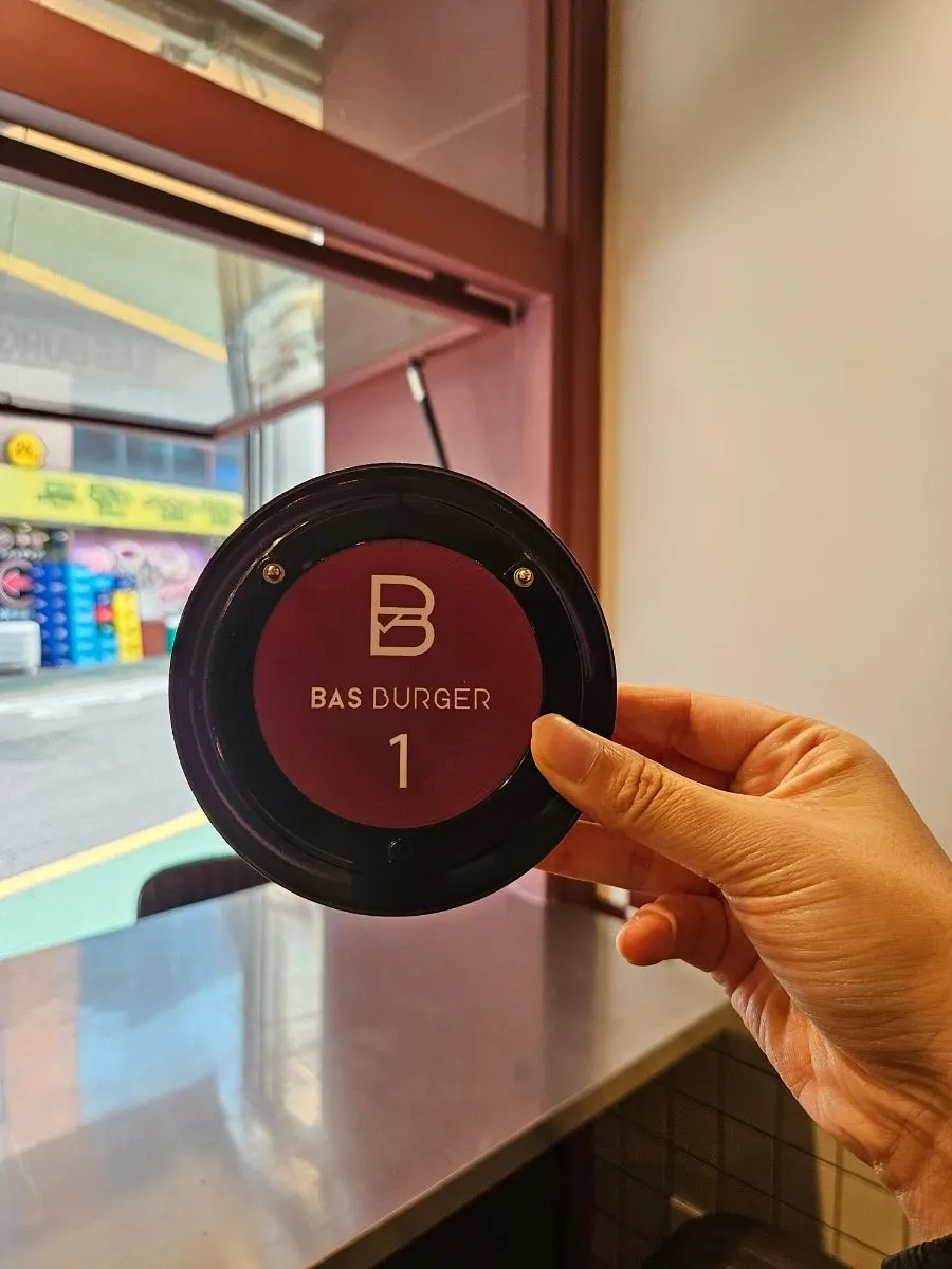 바스버거 잠원점 혼밥 공간 이미지