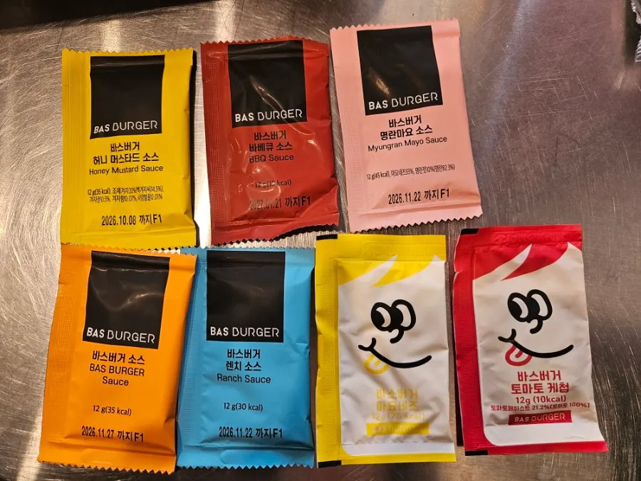 모짜렐라가 들어간 모짜치킨 바이츠