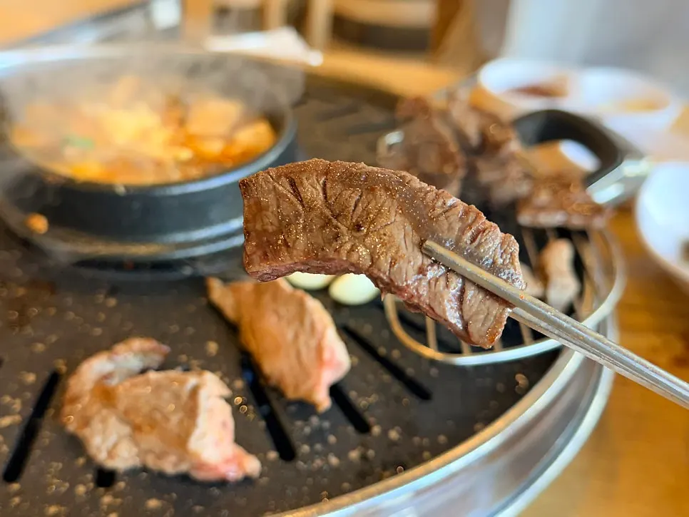 노릇하게 구워진 부채살