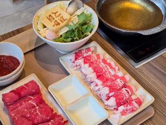토마토탕 우목심 우삼겹 주문 메뉴