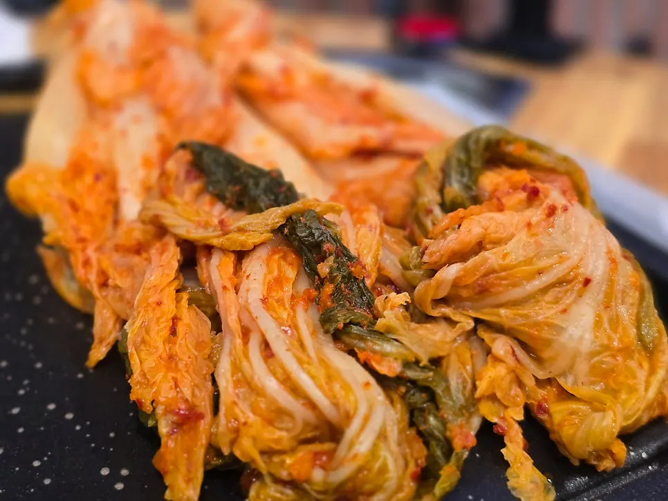 김치에 진심인 매장 안내판