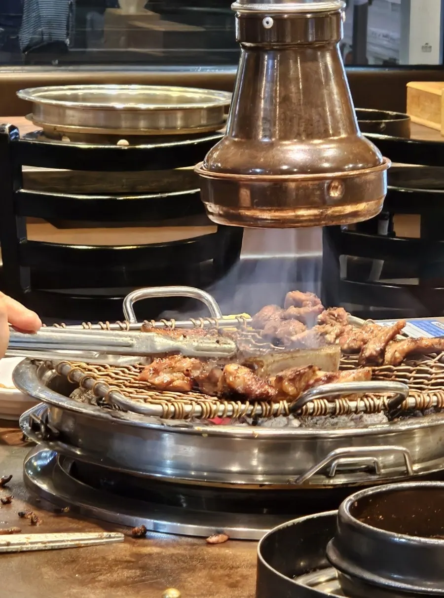 동대문구 장안동 안흥갈비 돼지갈비 매장 모습