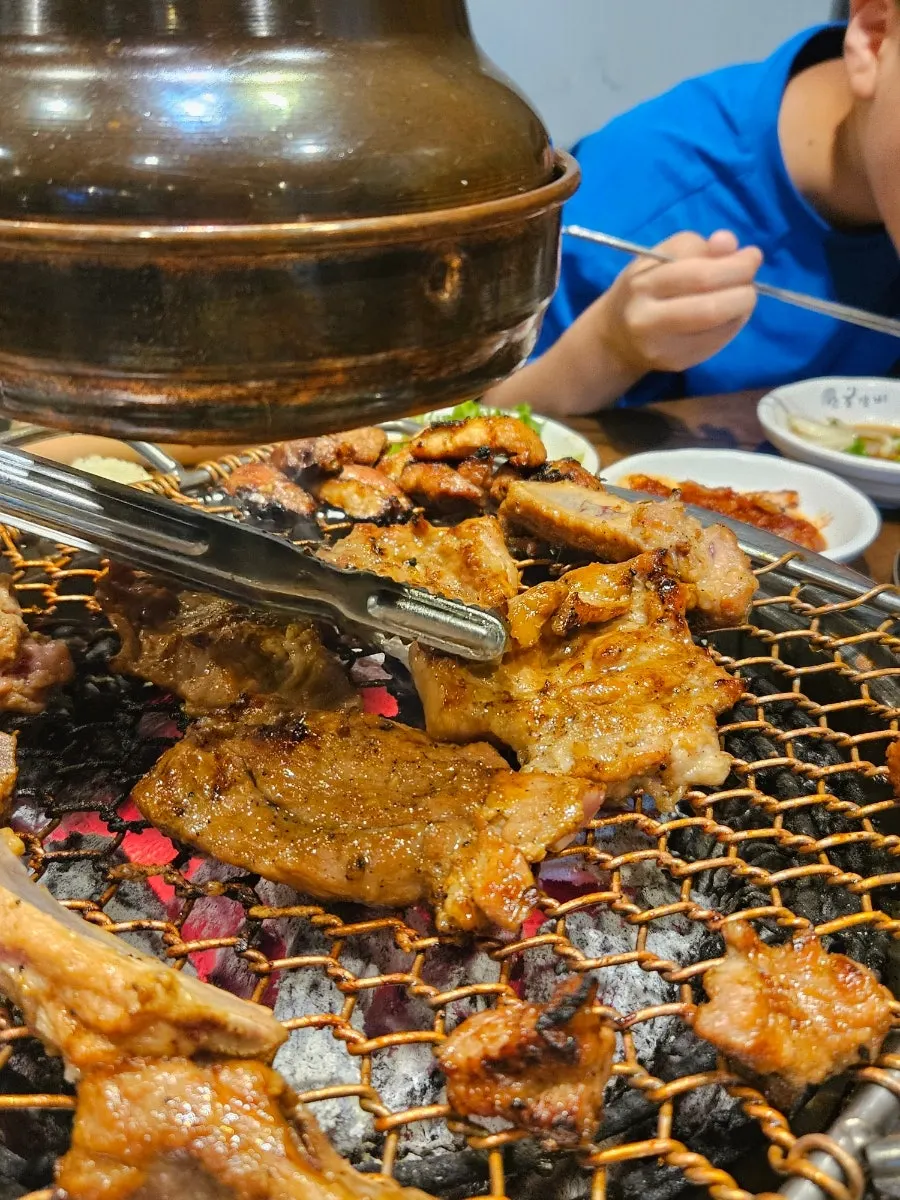 절인 알배기에 싸 먹는 돼지갈비