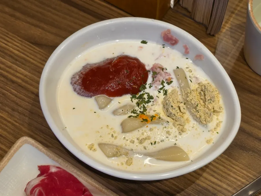 Ingredients for the added rosé tteokbokki