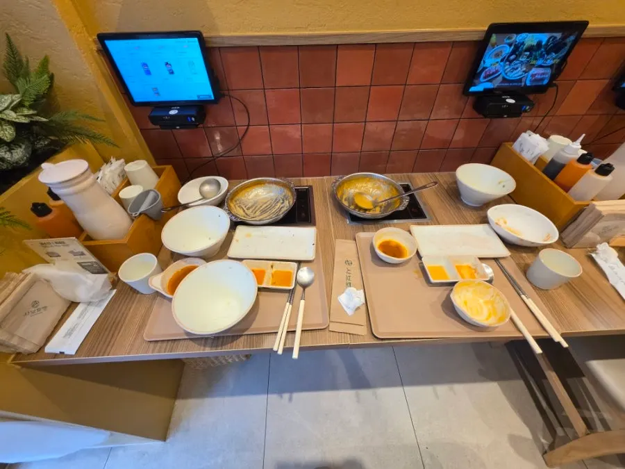 Finishing up the meal at Shabu Torang Jang-an Direct Branch