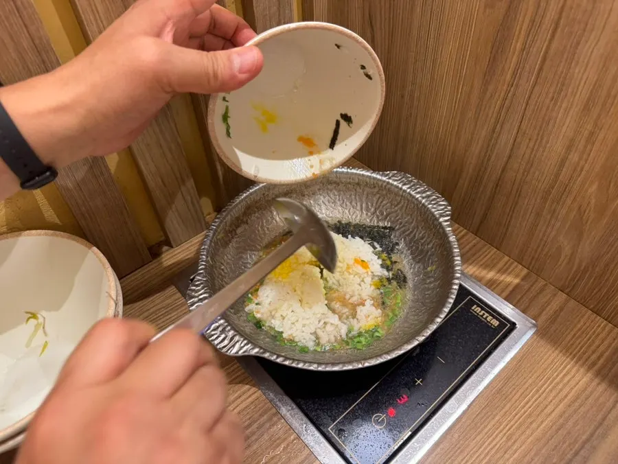 Olla del acompañante con ureosamgyeop