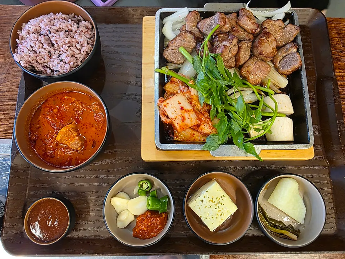 돈푸더그릴 고기 한상 대표 이미지