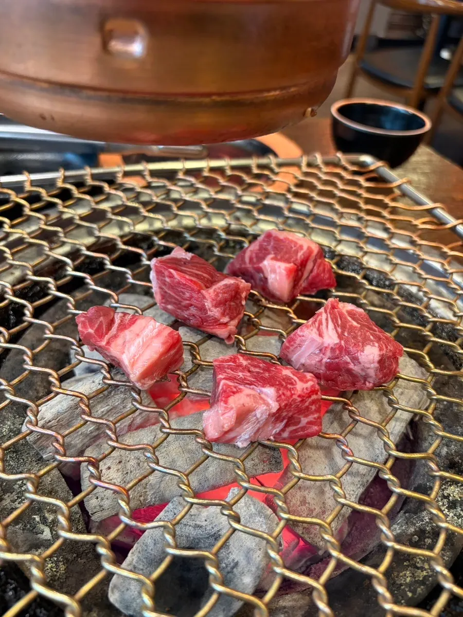 Plate of thick diced flower-cut beef rib