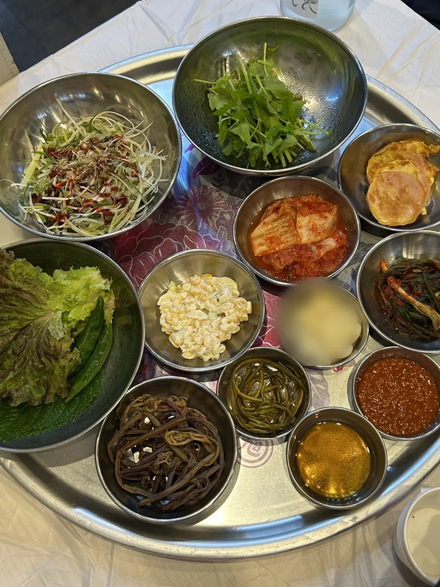 Guide on how to enjoy Janghyeungjip's food