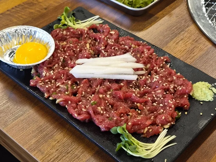 A single grilled piece of beef rib