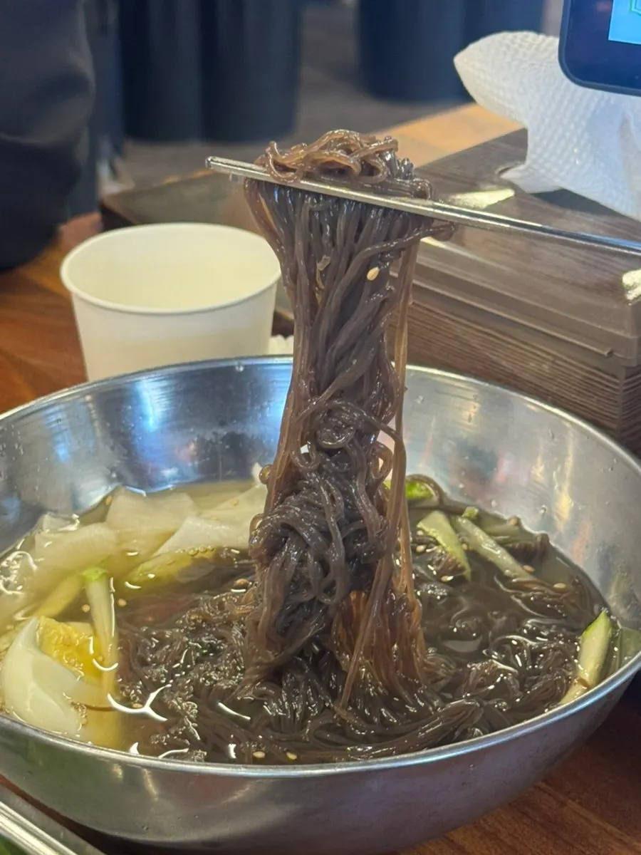 구워지는 특수부위 소고기 클로즈업