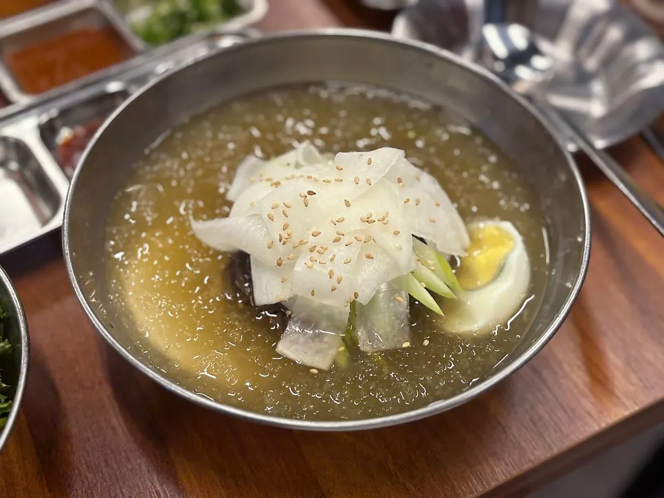 A bowl of Jowatso's cold noodles