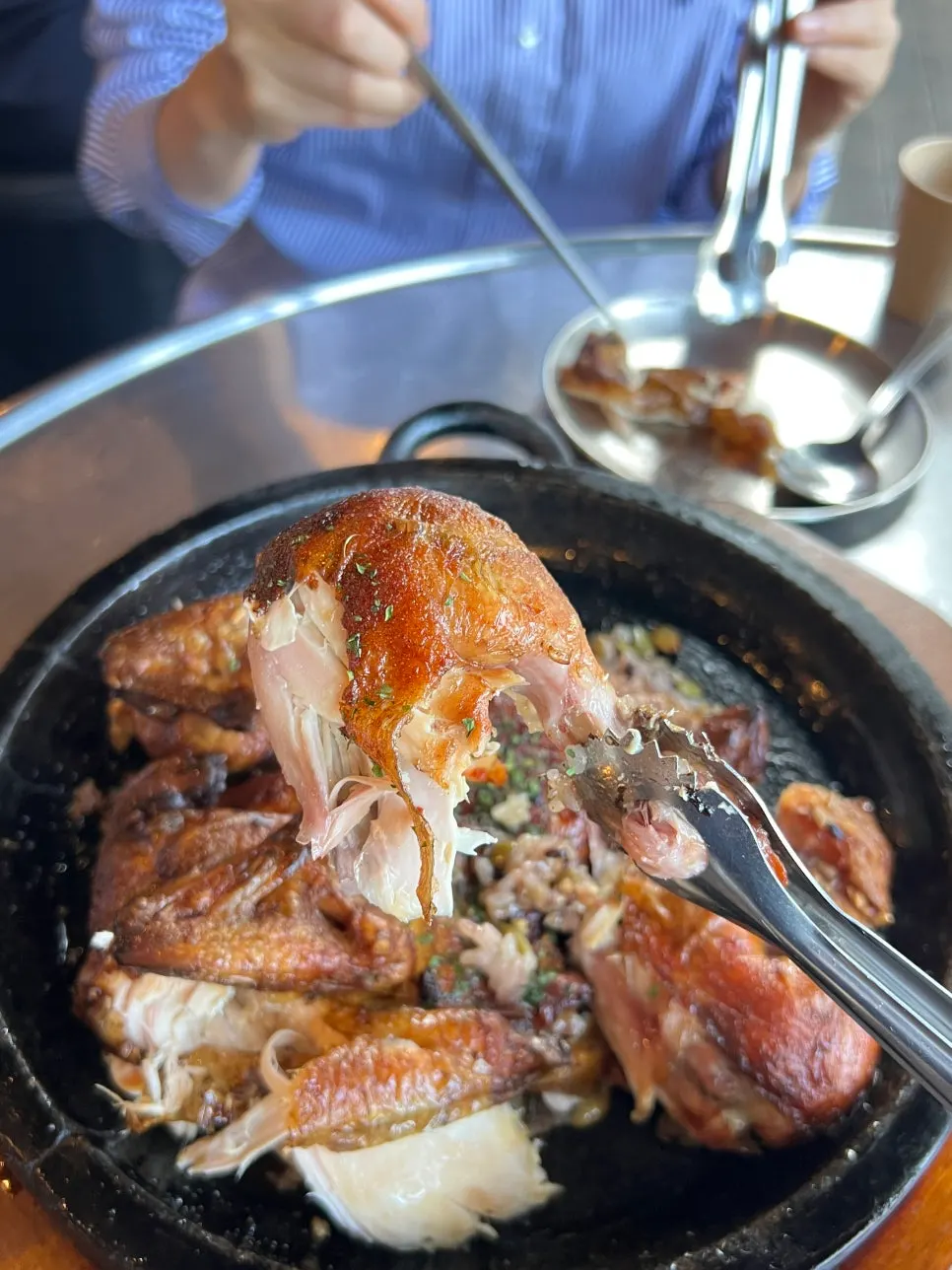 소금에 찍어 먹는 장작구이 통닭 가슴살