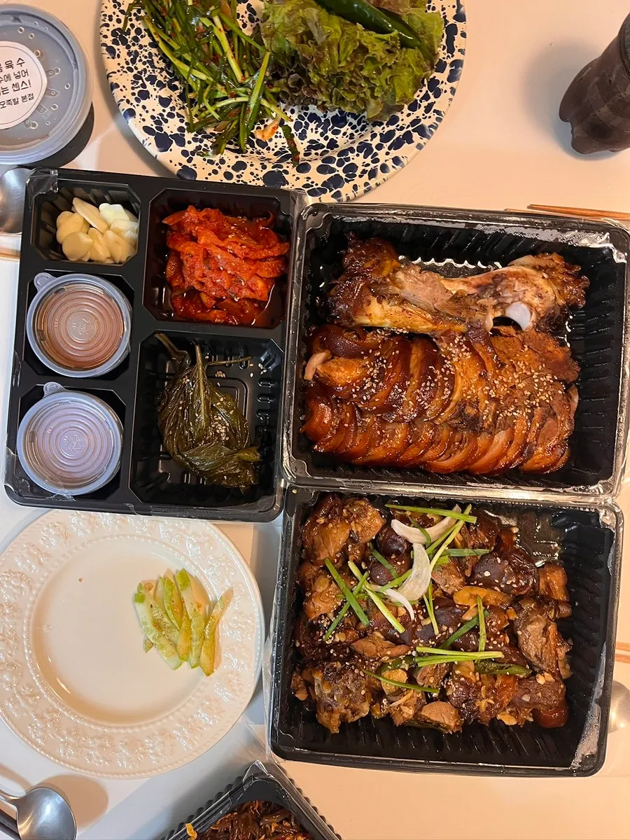 Plate of original front leg jokbal