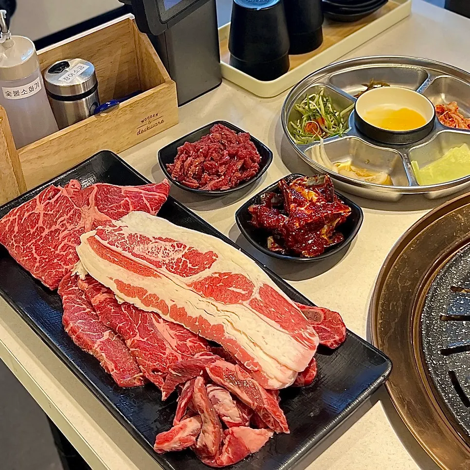 가족이 주문한 장소담 C세트 상차림