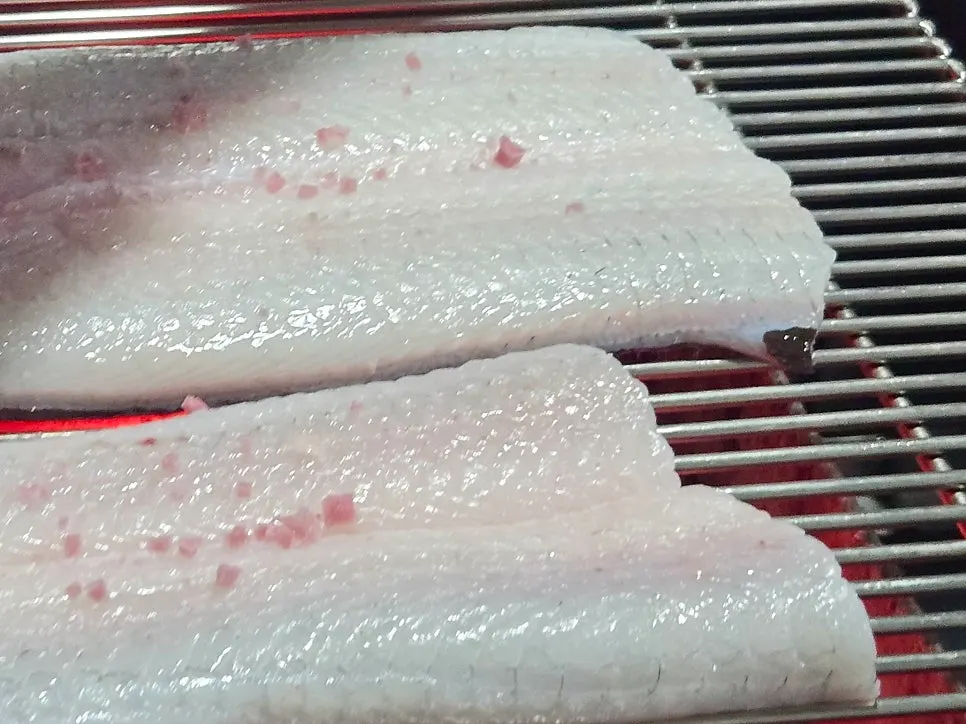 Eel-grilling instructions posted at the restaurant